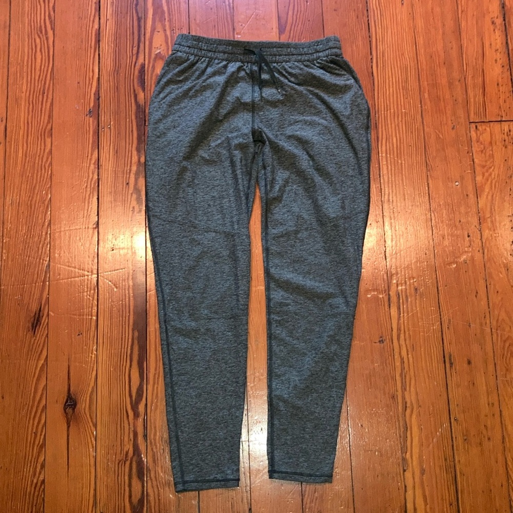 Cloudknit joggers